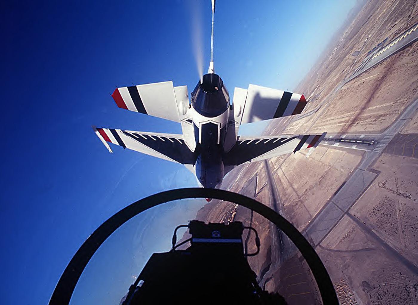 tbirdcockpit.jpg